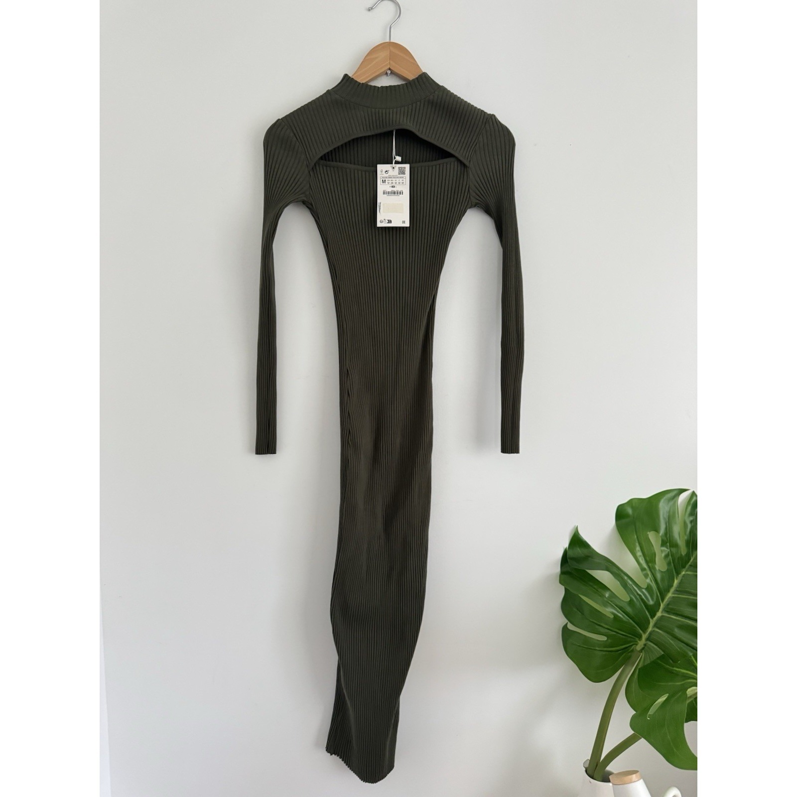 Nwt Zara Dress Cut Out Long Sleeve Stretch Knit Long Dress Womens Sz Medium